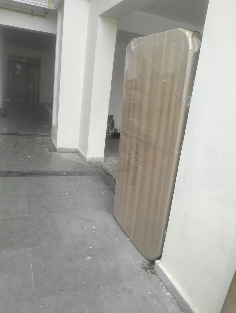 What Decides Packers and Movers Charges in Lucknow - relocation work
